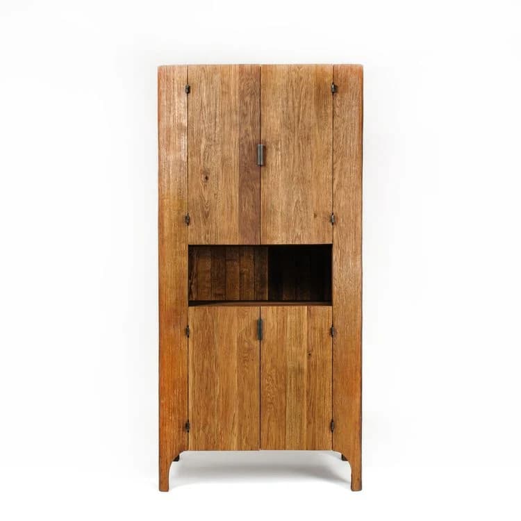 WARDROBE W-1