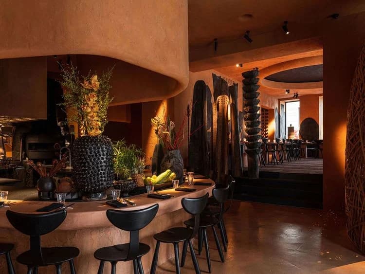 MAYA Restaurant